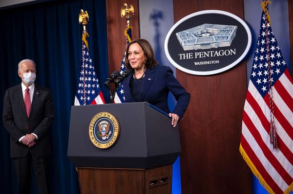 Bà Kamala Harris khởi động chiến dịch tranh cử tổng thống tại các bang chiến trường quan trọng