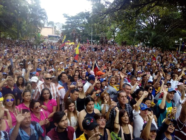 Hàng ngàn người Venezuela bị bắt giữ vì biểu tình yêu cầu lật ngược kết quả bầu cử tổng thống